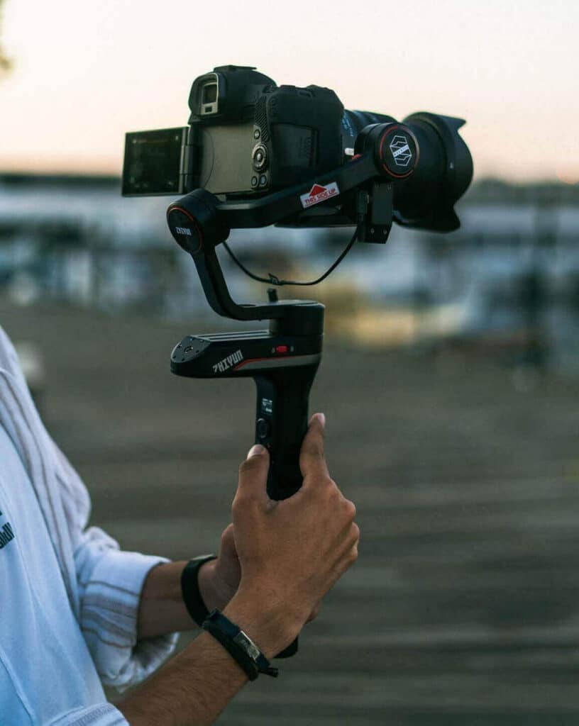 Best Gimbal For Vlogging in 2021